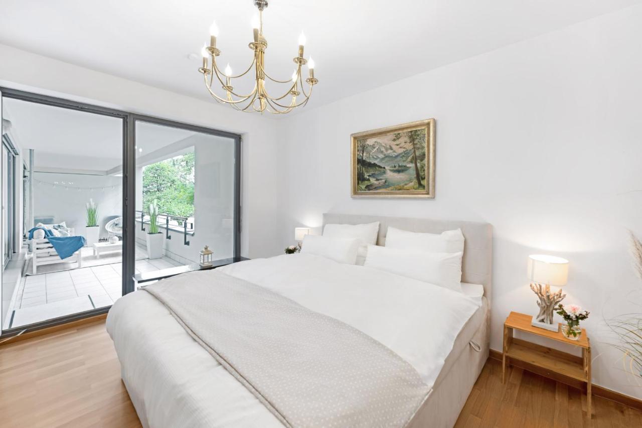 Zwei Zimmer Wohnung Im Stadtzentrum Mit Tiefgaragenplatz Munich Extérieur photo