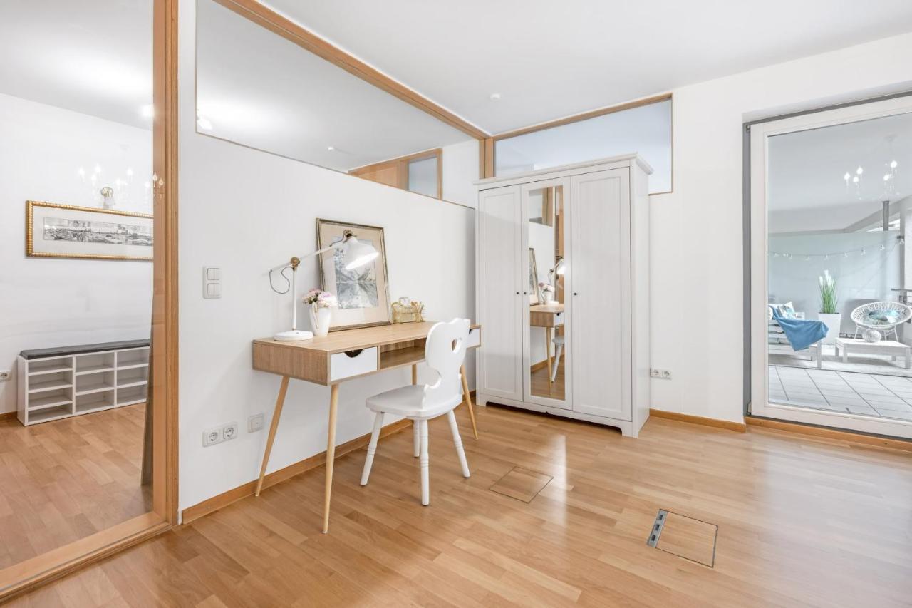 Zwei Zimmer Wohnung Im Stadtzentrum Mit Tiefgaragenplatz Munich Extérieur photo